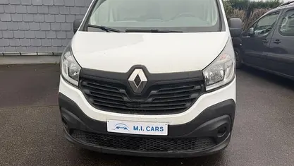 Wit Occasion 2019 Renault Trafic MPV | € 12.000 (Super prijs)