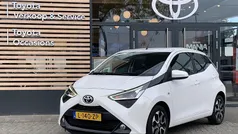 Wit Gebruikt 2021 Toyota Aygo Hatchback | € 13.245 (Eerlijke prijs)