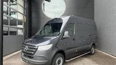 Grijs Gebruikt 2023 Mercedes Sprinter Van | € 37.950 (Goede deal)