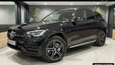 Zwart Gebruikt 2020 Mercedes GLC300e AMG SUV | € 41.450 (Eerlijke prijs)