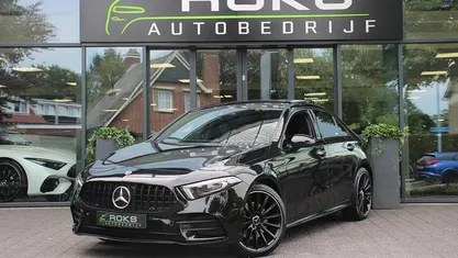 Zwart Gebruikt 2021 Mercedes A250 Business Sedan | € 28.850 (Eerlijke prijs)