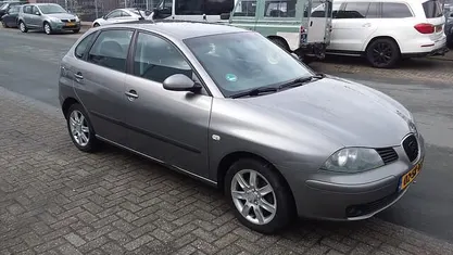 Occasion Seat Ibiza 101 PK (74 kW) 2006 Grijs (metallic) Hatchback
