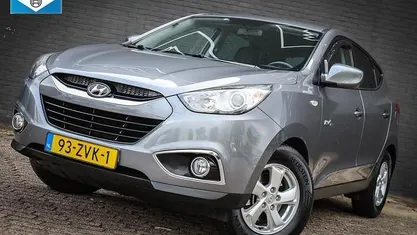 Grijs, metallic lak Gebruikt 2013 Hyundai ix35 Dynamiq SUV | € 7.950 (Goede deal)