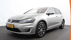 Grijs (metallic) Gebruikt 2019 VW e-Golf Edition Hatchback | € 11.940 (Eerlijke prijs)
