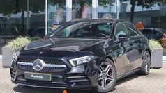 Zwart Gebruikt 2020 Mercedes A180 AMG line Sedan | € 24.500 (Goede deal)
