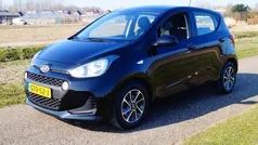 Zwart Gebruikt 2019 Hyundai i10 Comfort Hatchback | € 9.845 (Eerlijke prijs)