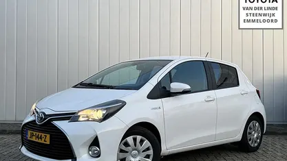 Occasion 2015 Toyota Yaris Hybrid Hatchback | € 11.750 (Eerlijke prijs)
