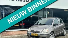 Gebruikt 2004 Toyota Yaris Hatchback | € 2.495 (Eerlijke prijs)