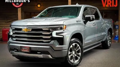 Occasion Chevrolet Silverado 421 PK (309 kW) 2024 Zilver Van