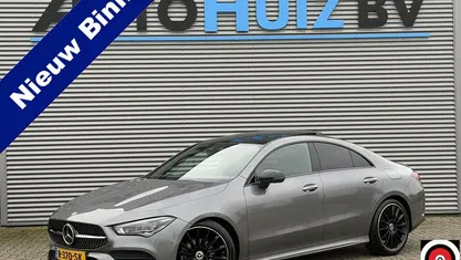 Grijs Gebruikt 2022 Mercedes CLA180 AMG line Sedan | € 34.990 (Eerlijke prijs)