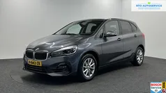 Grijs Gebruikt 2020 BMW 216 Executive Stationwagen | € 16.750 (Goede deal)
