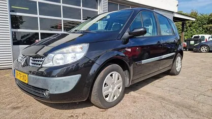 Occasion Renault Scénic II Dynamique 111 PK (81 kW) 2006 Zwart MPV