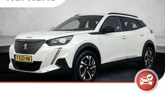 Wit Gebruikt 2023 Peugeot 2008 Allure SUV | € 23.325 (Eerlijke prijs)