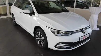 Occasion 2024 VW Golf VIII Move Stationwagen | € 36.866 (Eerlijke prijs)