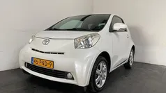 Wit Gebruikt 2011 Toyota iQ Comfort Hatchback | € 4.949 (Eerlijke prijs)