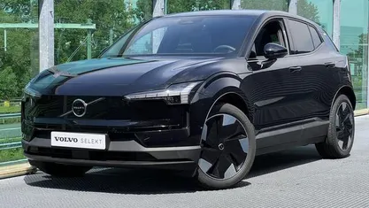 Zwart Occasion 2024 Volvo EX30 Plus SUV | € 34.950 (Eerlijke prijs)