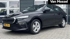 Zwart Nieuw 2024 Skoda Scala Selection Hatchback | € 26.944 (Super prijs)