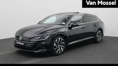 Zwart Gebruikt 2022 VW Arteon Pro Stationwagen | € 33.900 (Eerlijke prijs)