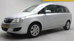 Grijs Gebruikt 2008 Opel Zafira Executive MPV | € 2.999 (Eerlijke prijs)