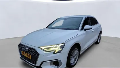 Occasion Audi A3 Sportback Advanced 111 PK (81 kW) 2022 Wit Hatchback