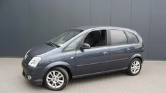 Grijs Gebruikt 2009 Opel Meriva Cosmo MPV | € 2.189 (Eerlijke prijs)
