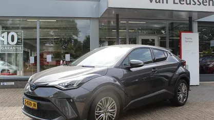 Occasion 2022 Toyota C-HR Executive SUV | € 22.900 (Eerlijke prijs)