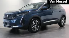 Blauw, metallic lak Gebruikt 2021 Peugeot 3008 Allure SUV | € 25.940 (Eerlijke prijs)