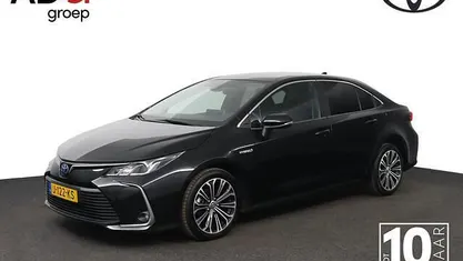 Zwart Occasion 2020 Toyota Corolla Sedan | € 21.450 (Eerlijke prijs)