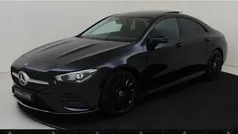 Zwart, metallic lak Gebruikt 2019 Mercedes CLA220 Premium Plus Sedan | € 32.945 (Eerlijke prijs)