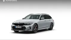 Grijs Nieuw 2025 BMW 330e M Sport Stationwagen | € 67.694 (Super prijs)