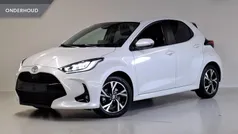 Wit Gebruikt 2024 Toyota Yaris Hybrid Edition Hatchback | € 26.499 (Eerlijke prijs)