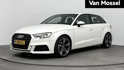 Wit Gebruikt 2020 Audi A3 Sportback Design Hatchback | € 22.400 (Goede deal)