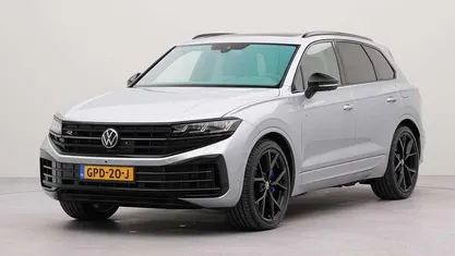 Occasion 2024 VW Touareg R SUV | € 79.900 (Eerlijke prijs)