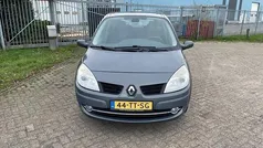 Gebruikt 2007 Renault Grand Scénic II MPV | € 1.699 (Eerlijke prijs)