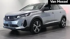 Grijs Gebruikt 2023 Peugeot 3008 GT SUV | € 27.440 (Eerlijke prijs)