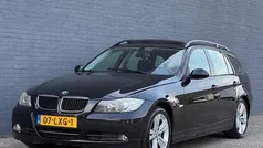 Zwart, metallic lak Gebruikt 2006 BMW 320 Stationwagen | € 4.250 (Eerlijke prijs)