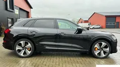 Gebruikt 2021 Audi e-tron Black Edition SUV | € 34.950 (Super prijs)