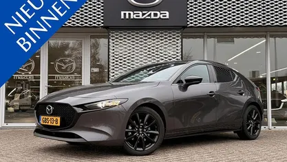 Grijs Occasion 2024 Mazda 3 Nagisa Hatchback | € 27.595 (Eerlijke prijs)