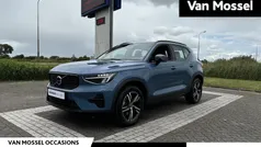 Blauw Gebruikt 2024 Volvo XC40 Plus SUV | € 42.940 (Eerlijke prijs)
