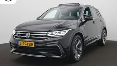 Zwart Gebruikt 2024 VW Tiguan Business SUV | € 46.995 (Eerlijke prijs)