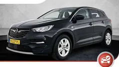 Zwart Gebruikt 2020 Opel Grandland X Executive SUV | € 18.925 (Eerlijke prijs)