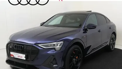 Blauw Gebruikt 2020 Audi e-tron Sportback Basis SUV | € 33.950 (Eerlijke prijs)