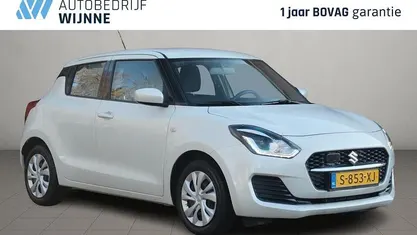 Wit Gebruikt 2023 Suzuki Swift Comfort Hatchback | € 15.950 (Goede deal)