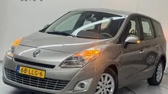 Beige Gebruikt 2010 Renault Grand Scénic III Privilege MPV | € 6.999 (Eerlijke prijs)