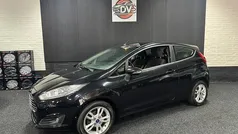 Zwart, metallic lak Gebruikt 2015 Ford Fiesta Sport Hatchback | € 6.945 (Goede deal)