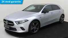 Gebruikt 2020 Mercedes A250 Night Hatchback | € 27.945 (Goede deal)