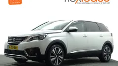Wit, metallic lak Gebruikt 2020 Peugeot 5008 GT-line MPV | € 19.900 (Eerlijke prijs)
