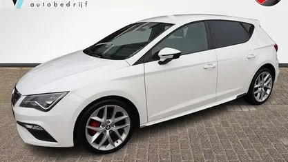 Occasion Seat Leon FR 150 PK (110 kW) 2018 Wit Hatchback