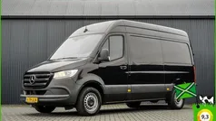 Zwart Gebruikt 2022 Mercedes Sprinter Van | € 29.950 (Eerlijke prijs)