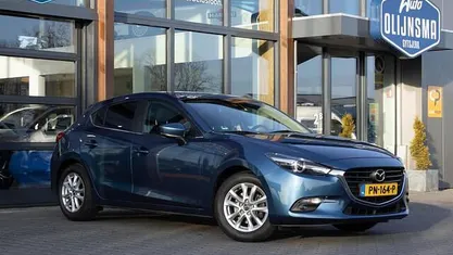Occasion Mazda 3 120 PK (88 kW) 2017 Blauw (metallic) Hatchback